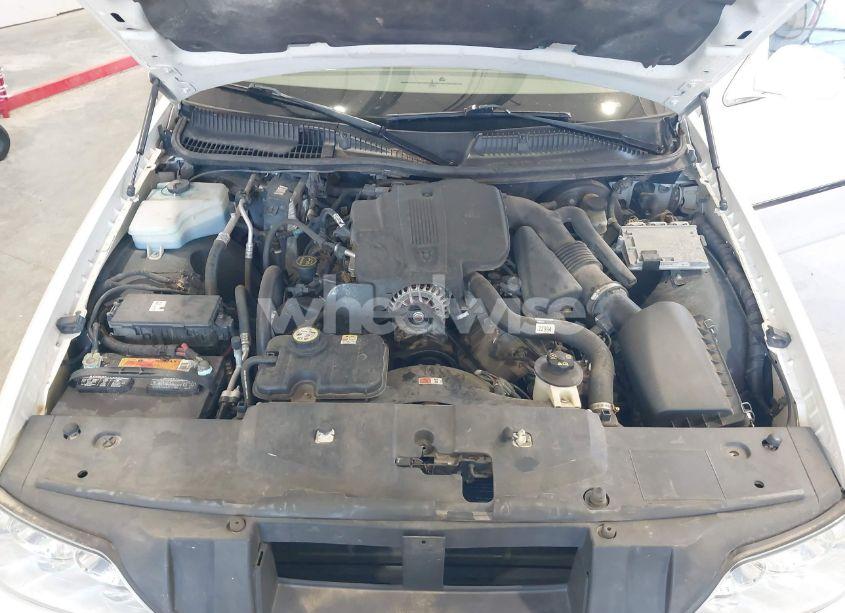 Photo 10 of 2005 Lincoln Town CAR SIGNATURE (VIN 1LNHM81W95Y648353)