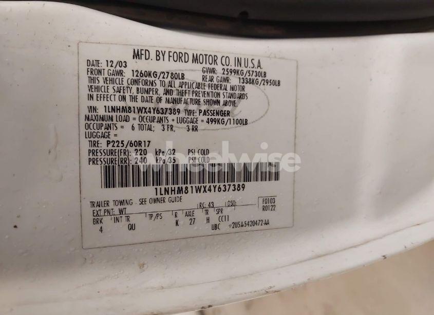 Photo 9 of 2004 Lincoln Town CAR SIGNATURE (VIN 1LNHM81WX4Y637389)