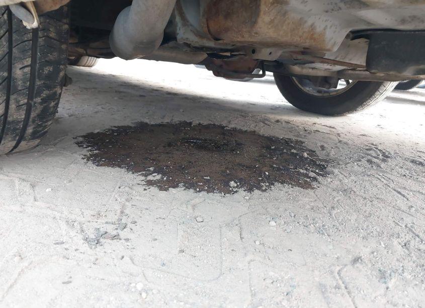 Photo 6 of 2006 Lincoln Town CAR SIGNATURE LIMITED (VIN 1LNHM82V06Y609836)