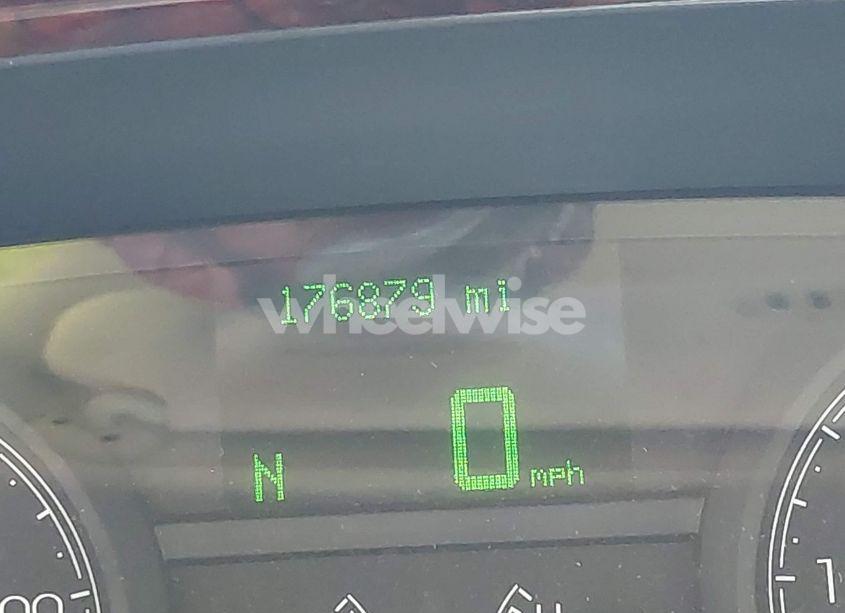 Photo 7 of 2006 Lincoln Town CAR SIGNATURE LIMITED (VIN 1LNHM82V26Y619302)