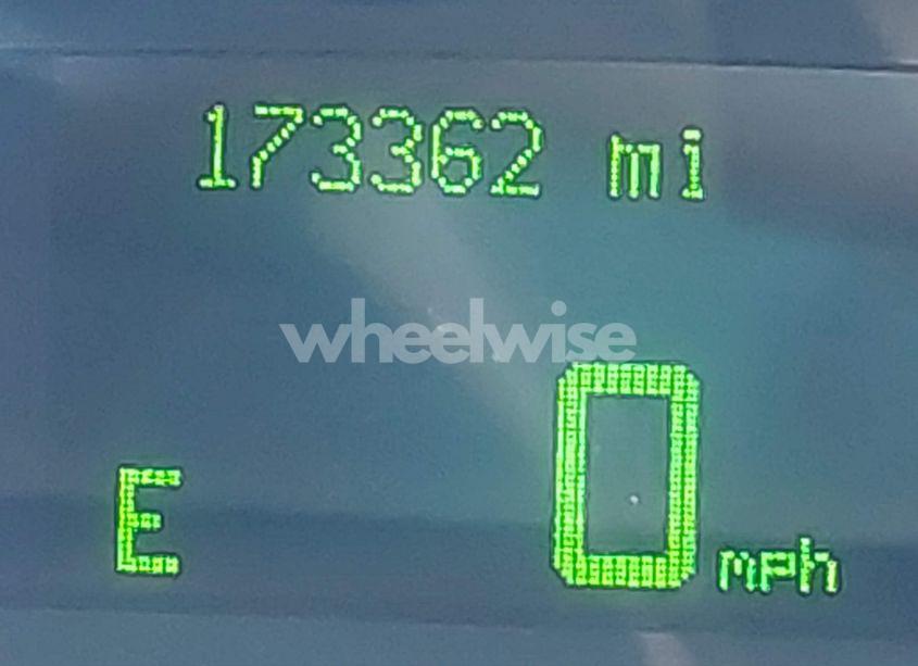 Photo 16 of 2006 Lincoln Town CAR SIGNATURE LIMITED (VIN 1LNHM82V36Y618577)