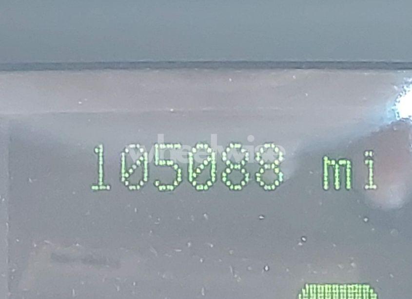 Photo 15 of 2006 Lincoln Town CAR SIGNATURE LIMITED (VIN 1LNHM82VX6Y625932)