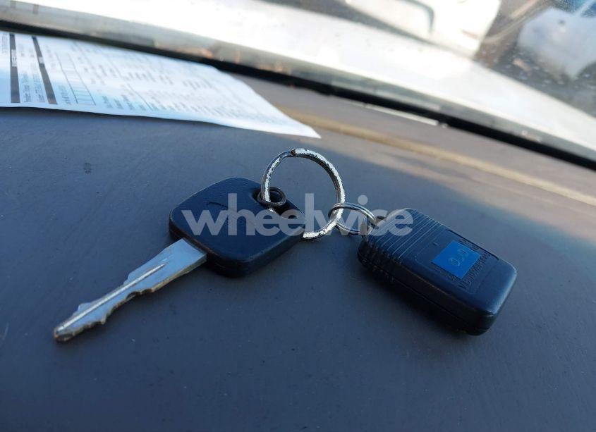 Photo 11 of 2002 Lincoln Town CAR SIGNATURE (VIN 1LNHM82W02Y655024)