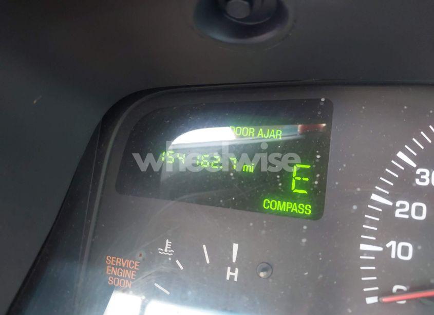 Photo 15 of 2001 Lincoln Town CAR SIGNATURE (VIN 1LNHM82W31Y671765)