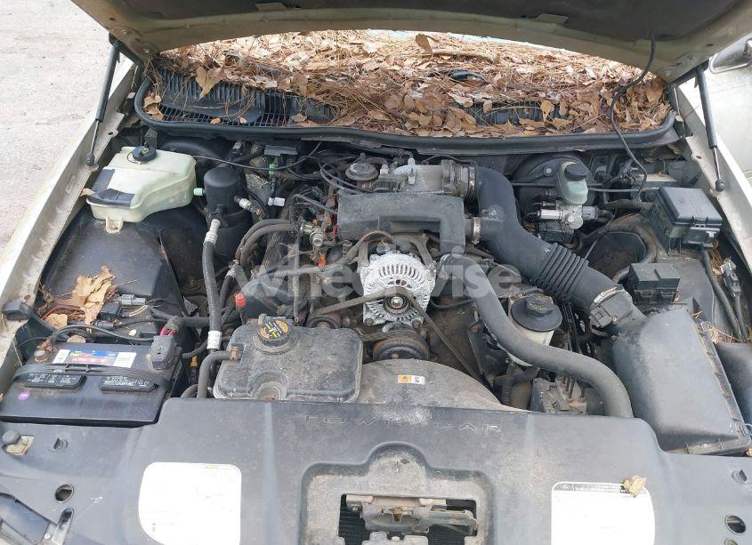 Photo 10 of 2000 Lincoln Town CAR SIGNATURE (VIN 1LNHM82W3YY859857)