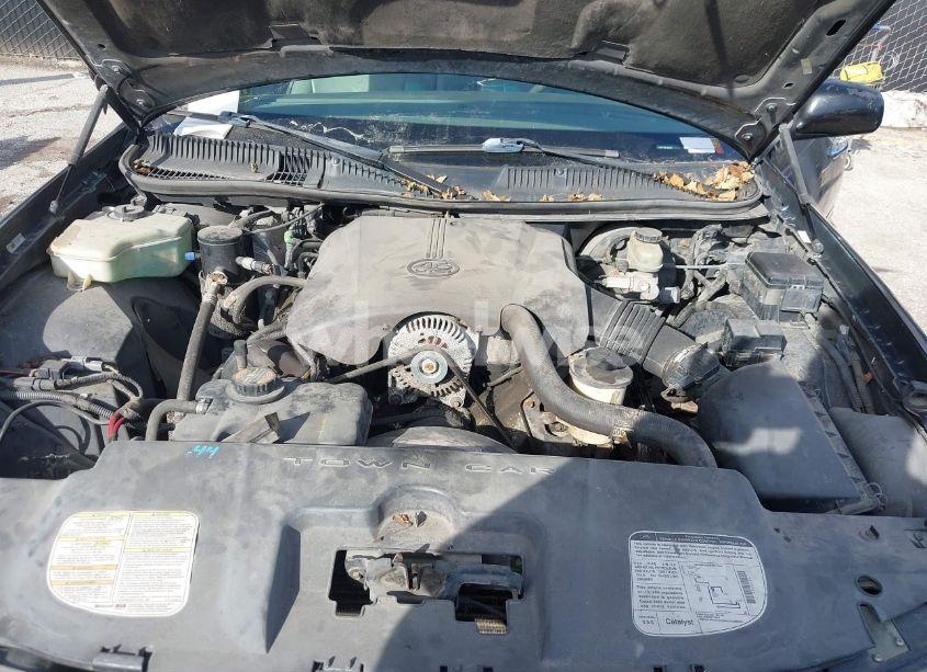 Photo 10 of 2000 Lincoln Town CAR SIGNATURE (VIN 1LNHM82W4YY794291)