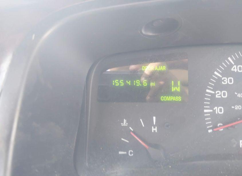 Photo 7 of 2001 Lincoln Town CAR SIGNATURE (VIN 1LNHM82W61Y650540)