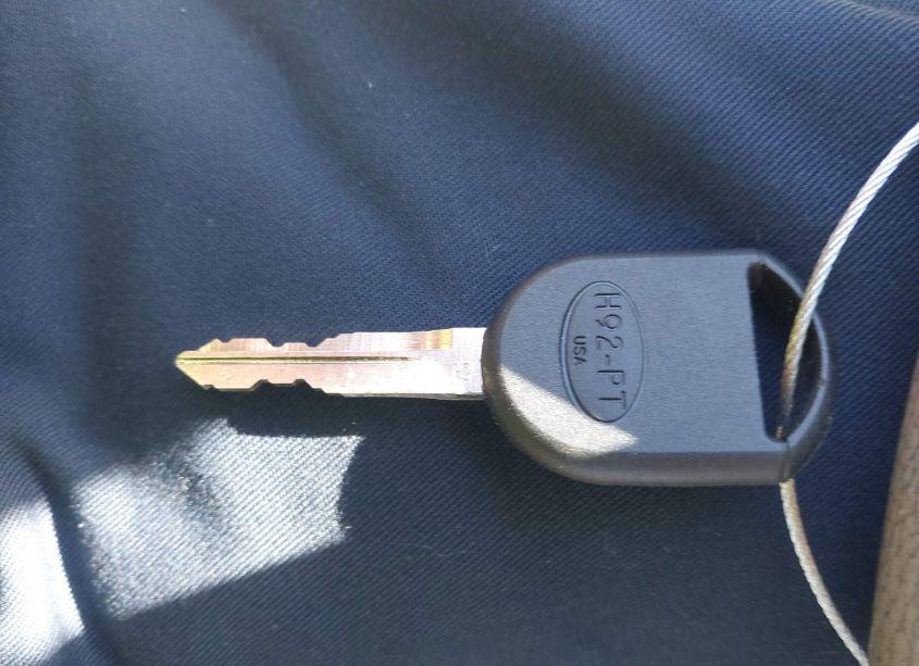 Photo 11 of 2006 Lincoln Town CAR SIGNATURE LIMITED (VIN 1LNHM82W76Y627985)