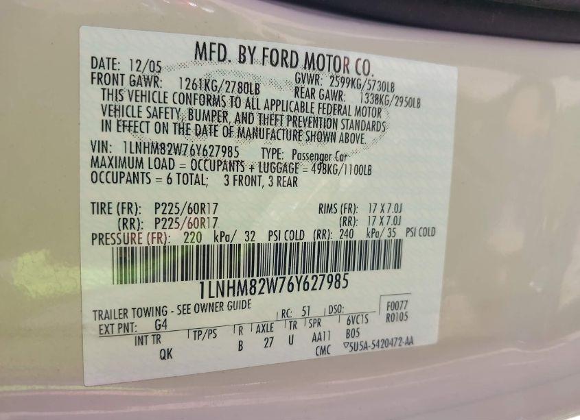 Photo 9 of 2006 Lincoln Town CAR SIGNATURE LIMITED (VIN 1LNHM82W76Y627985)