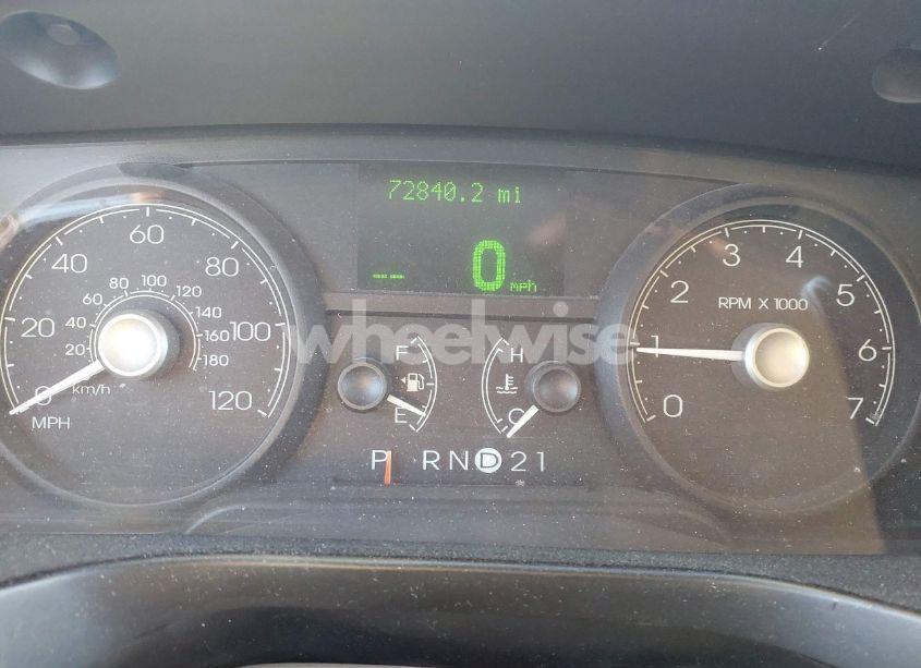 Photo 7 of 2007 Lincoln Town CAR DESIGNER SERIES (VIN 1LNHM83V97Y605154)