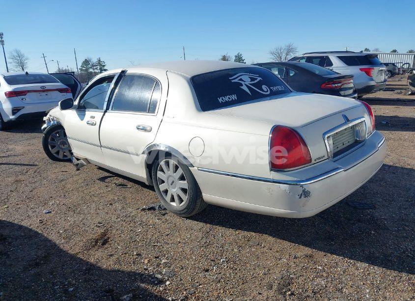 Photo 3 of 2007 Lincoln Town CAR DESIGNER SERIES (VIN 1LNHM83V97Y608071)
