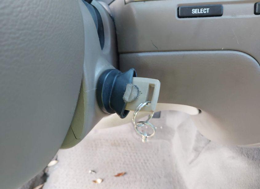 Photo 11 of 2004 Lincoln Town CAR ULTIMATE (VIN 1LNHM83W14Y644096)