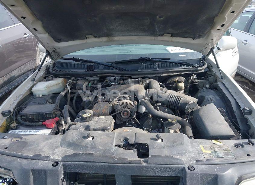 Photo 10 of 2004 Lincoln Town CAR ULTIMATE (VIN 1LNHM83W14Y680645)