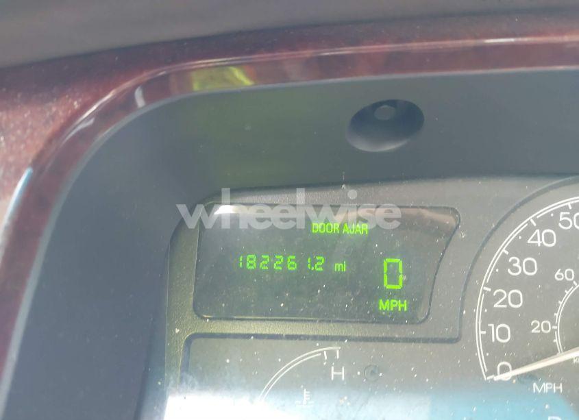 Photo 15 of 2004 Lincoln Town CAR ULTIMATE (VIN 1LNHM83W14Y680645)