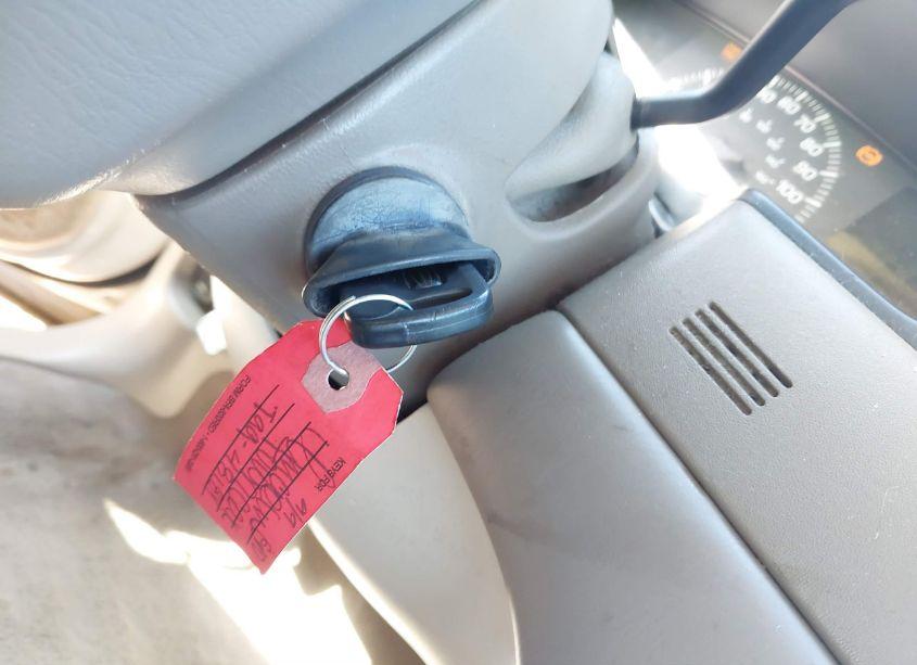 Photo 11 of 2000 Lincoln Town CAR CARTIER (VIN 1LNHM83W1YY876879)