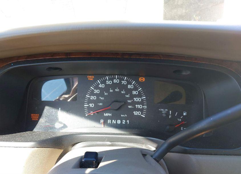 Photo 7 of 2000 Lincoln Town CAR CARTIER (VIN 1LNHM83W1YY876879)