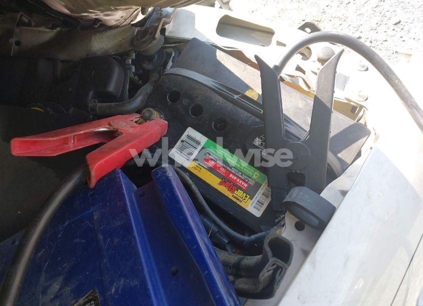 Photo 12 of 2002 Lincoln Town CAR CARTIER (VIN 1LNHM83W42Y650522)