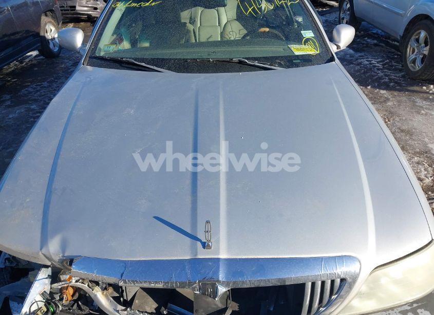 Photo 10 of 2004 Lincoln Town CAR ULTIMATE (VIN 1LNHM83W54Y671530)