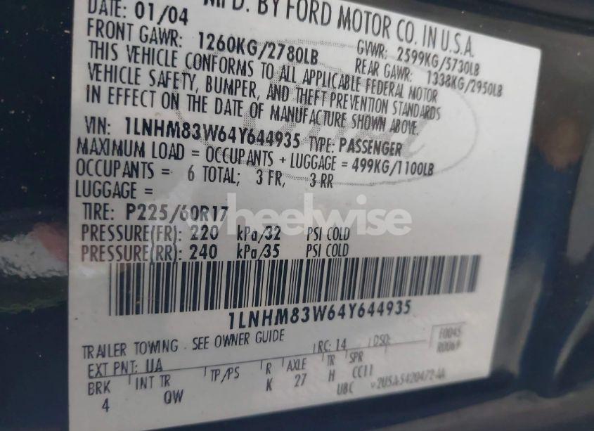 Photo 9 of 2004 Lincoln Town CAR ULTIMATE (VIN 1LNHM83W64Y644935)