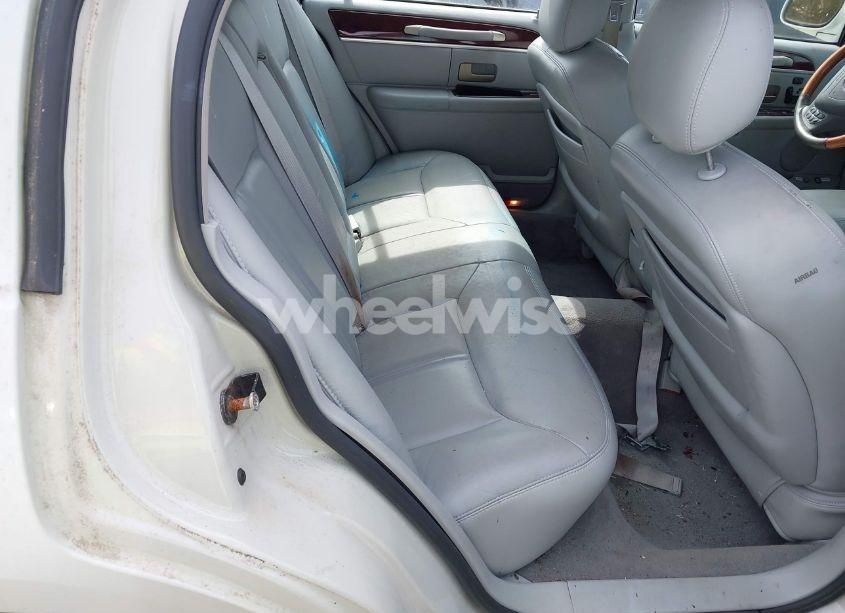 Photo 8 of 2004 Lincoln Town CAR ULTIMATE (VIN 1LNHM83W64Y683461)
