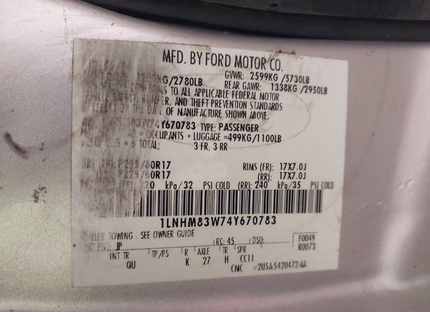 Photo 9 of 2004 Lincoln Town CAR ULTIMATE (VIN 1LNHM83W74Y670783)