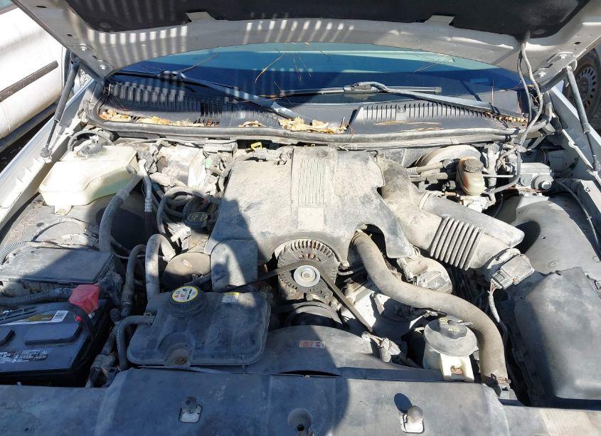 Photo 10 of 2003 Lincoln Town CAR CARTIER (VIN 1LNHM83W83Y609800)