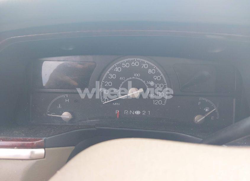 Photo 7 of 2004 Lincoln Town CAR ULTIMATE (VIN 1LNHM83W84Y664457)