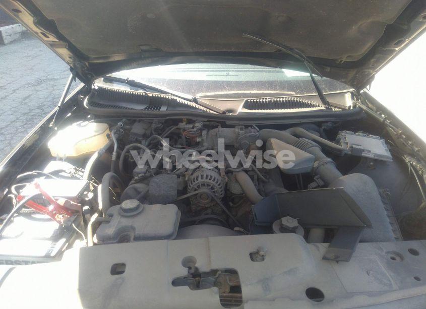 Photo 10 of 2005 Lincoln Town CAR SIGNATURE L (VIN 1LNHM85W75Y657272)