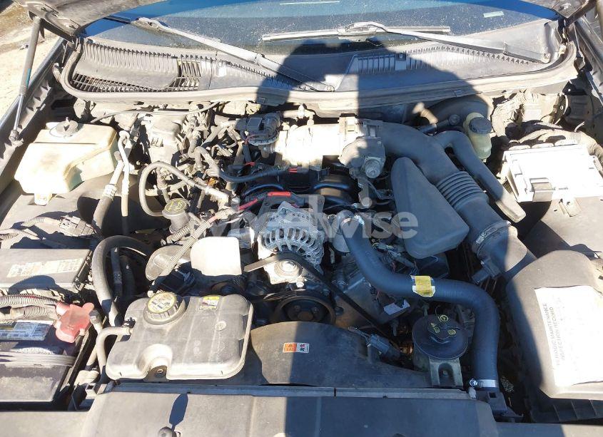 Photo 10 of 2005 Lincoln Town CAR SIGNATURE L (VIN 1LNHM85W75Y657305)