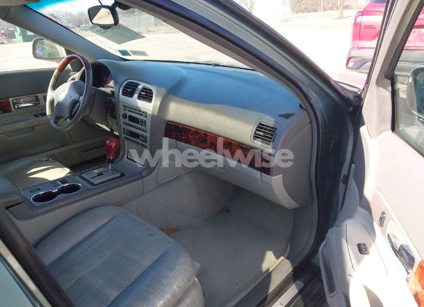Photo 5 of 2003 Lincoln Ls V6 (VIN 1LNHM86S53Y686312)