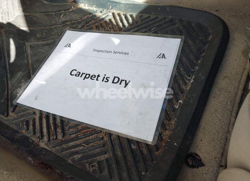 Photo 6 of 2005 Lincoln Ls V6 (VIN 1LNHM86S85Y611008)