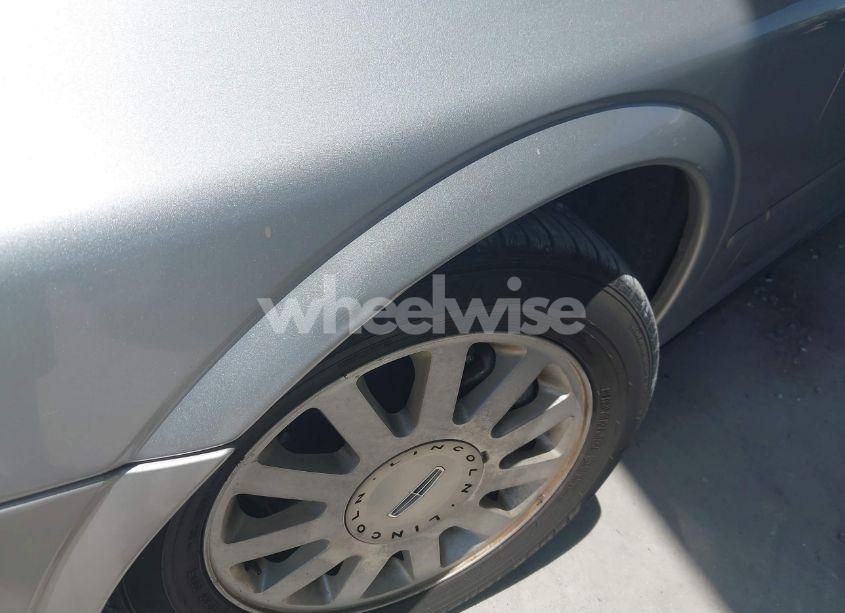 Photo 13 of 2004 Lincoln Ls V8 (VIN 1LNHM87A34Y638394)