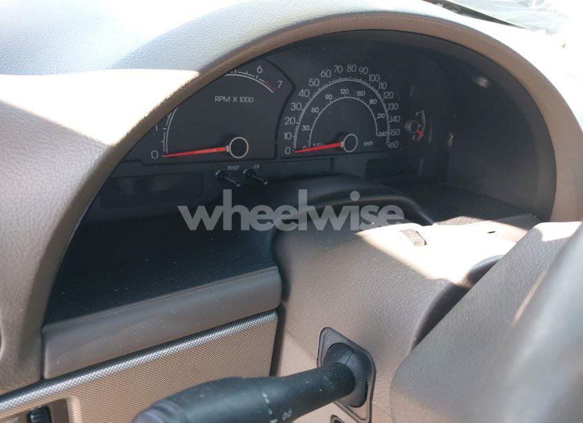 Photo 7 of 2005 Lincoln Ls V8 (VIN 1LNHM87A55Y632128)