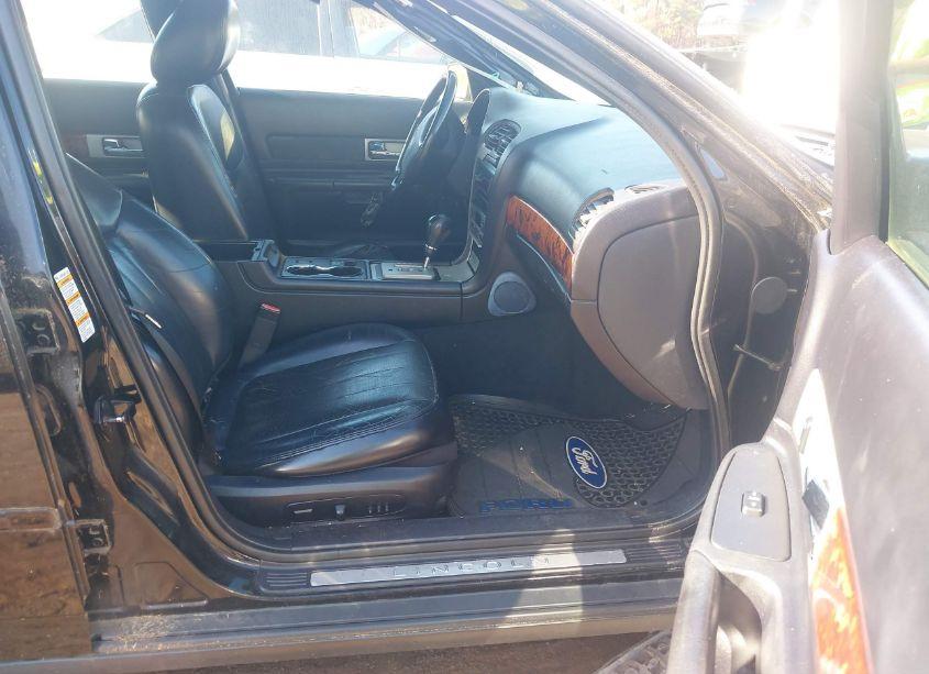 Photo 5 of 2004 Lincoln Ls V8 (VIN 1LNHM87A94Y608705)