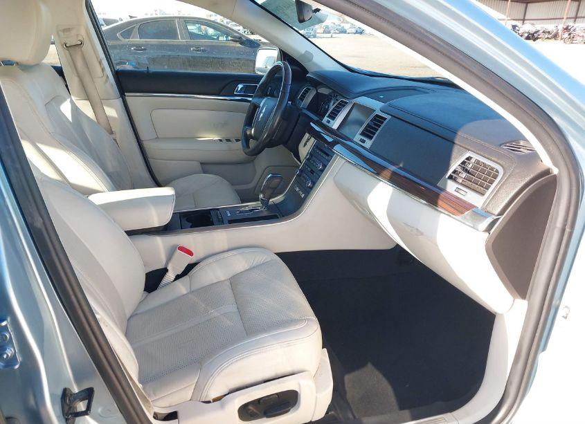 Photo 5 of 2009 Lincoln Mks (VIN 1LNHM93R09G623740)