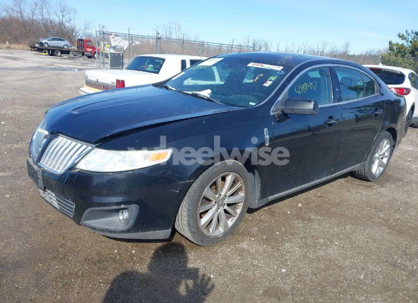 Photo 2 of 2009 Lincoln Mks (VIN 1LNHM93R39G621349)