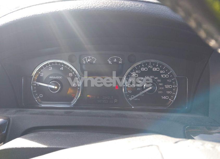 Photo 7 of 2009 Lincoln Mks (VIN 1LNHM93R39G621349)