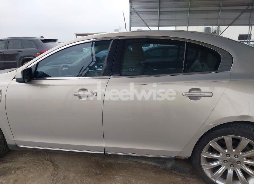 Photo 15 of 2009 Lincoln Mks N/A (VIN 1LNHM93R39G634750)