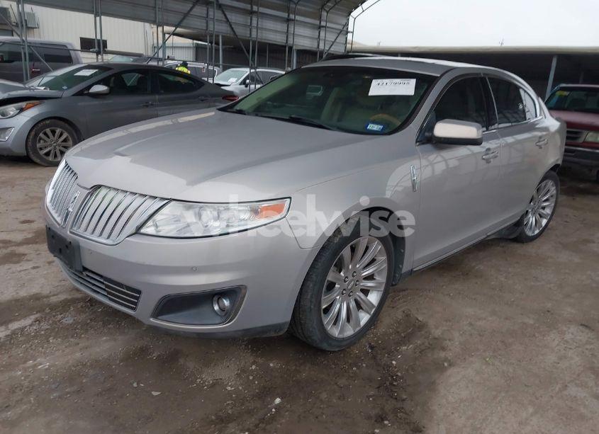 Photo 2 of 2009 Lincoln Mks N/A (VIN 1LNHM93R39G634750)
