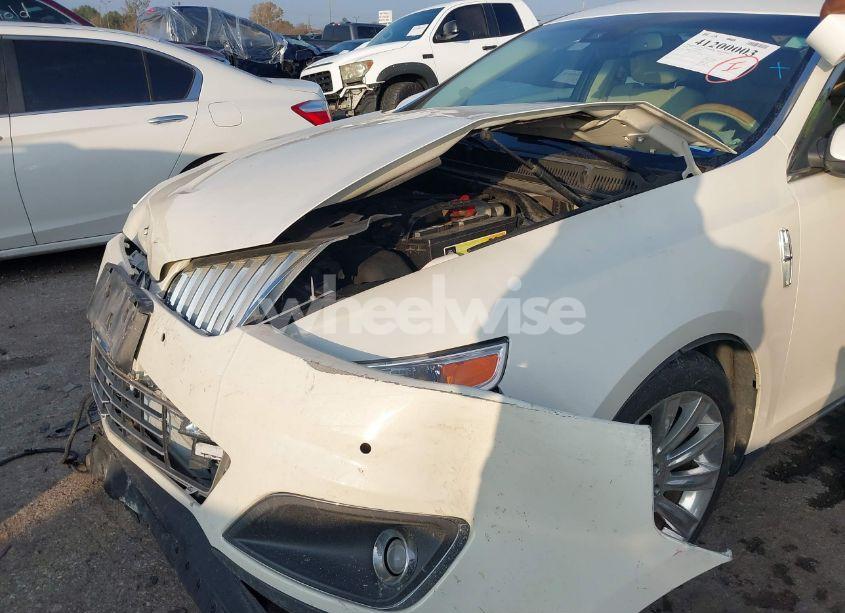 Photo 6 of 2009 Lincoln Mks (VIN 1LNHM93R99G623137)