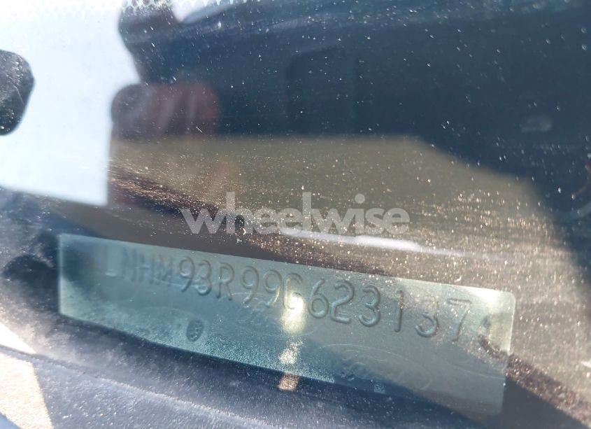 Photo 9 of 2009 Lincoln Mks (VIN 1LNHM93R99G623137)