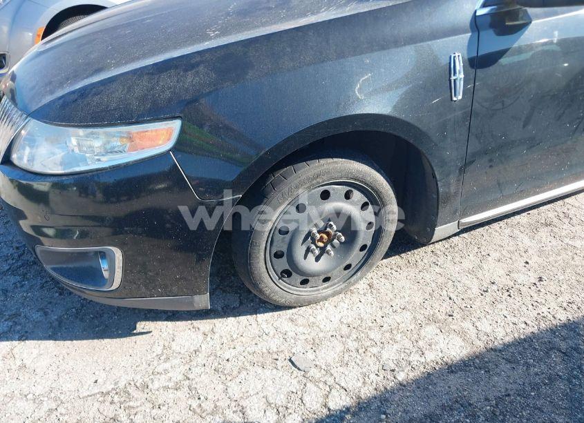 Photo 6 of 2009 Lincoln Mks (VIN 1LNHM94RX9G607947)