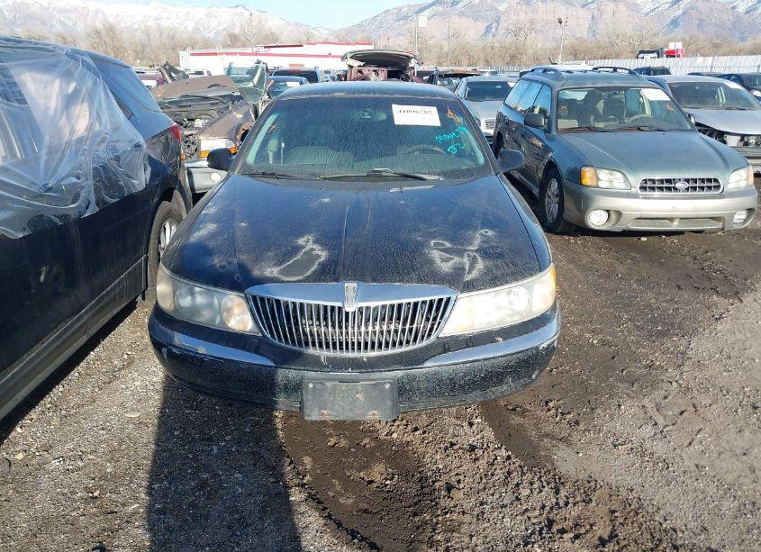 Photo 6 of 1999 Lincoln Continental (VIN 1LNHM97V0XY666957)