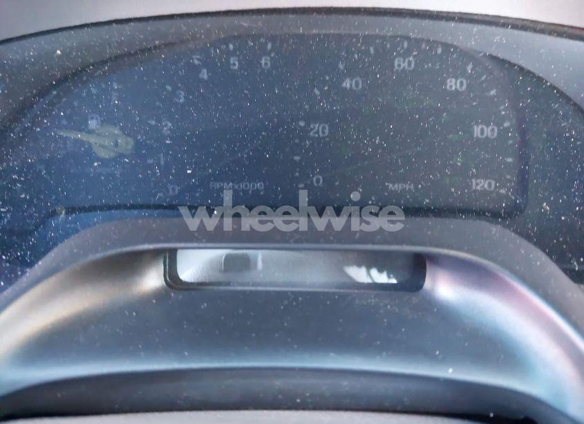 Photo 16 of 2002 Lincoln Continental (VIN 1LNHM97V12Y699605)