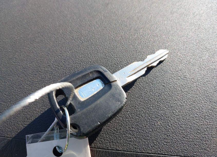 Photo 11 of 2000 Lincoln Continental (VIN 1LNHM97V1YY844621)