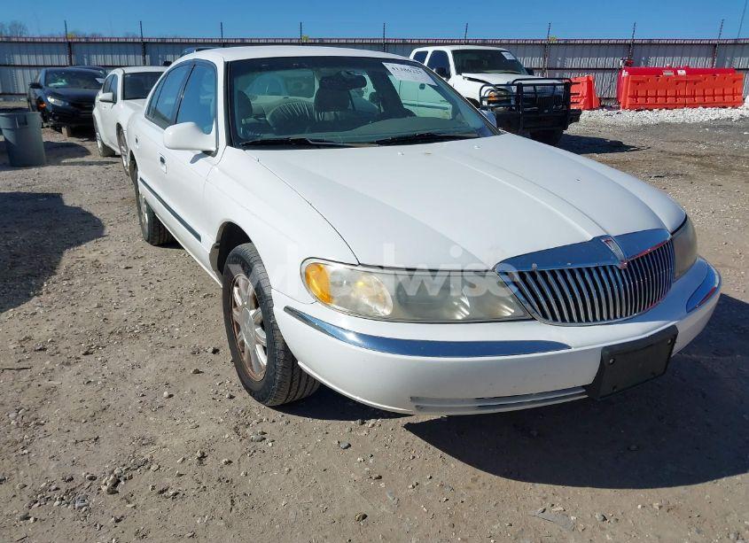 2000 Lincoln Continental (VIN 1LNHM97V2YY767189) main photo