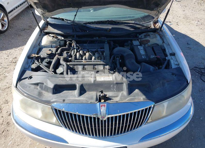 Photo 10 of 2000 Lincoln Continental (VIN 1LNHM97V2YY767189)