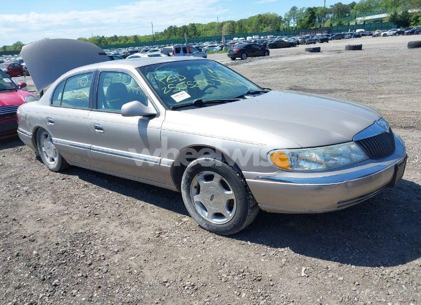 2001 Lincoln Continental (VIN 1LNHM97V31Y638576) main photo
