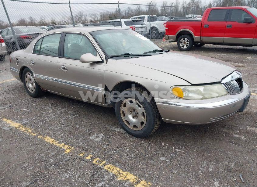 2002 Lincoln Continental (VIN 1LNHM97V32Y627465) main photo