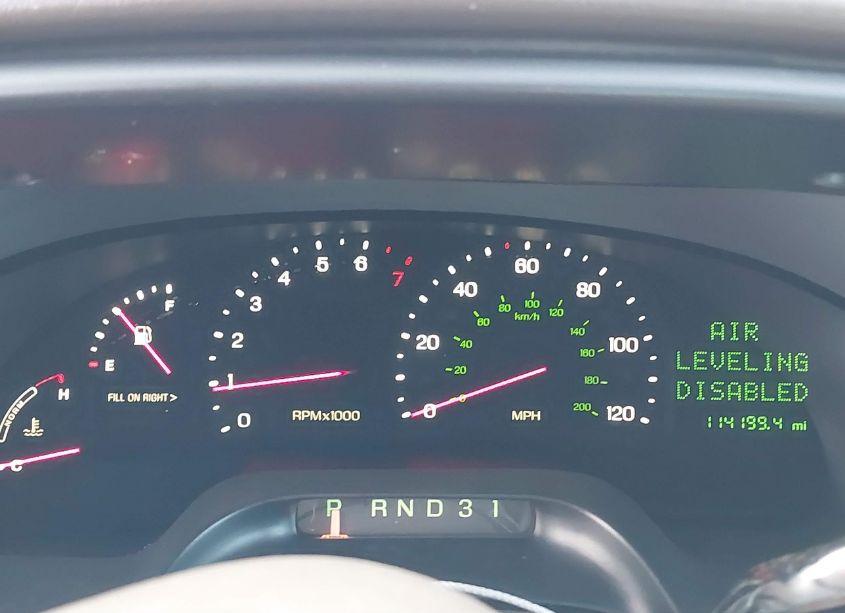 Photo 7 of 2000 Lincoln Continental (VIN 1LNHM97V3YY780002)